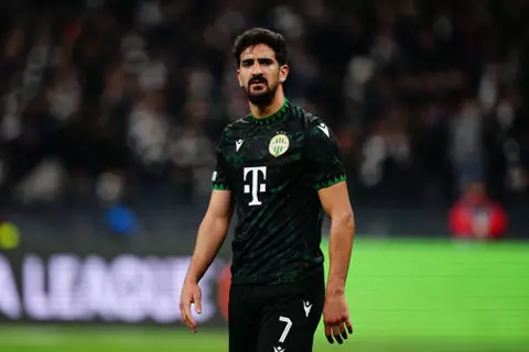 كشف التفاصيل المالية.. تقرير تونسي يؤكد انتقال بن رمضان للأهلي 